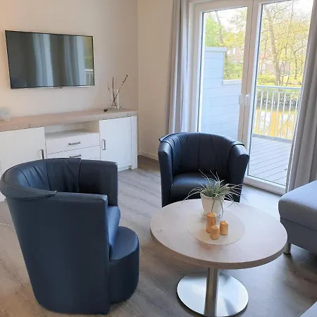 Haus Nr 33, Deichgraf Nyaraló